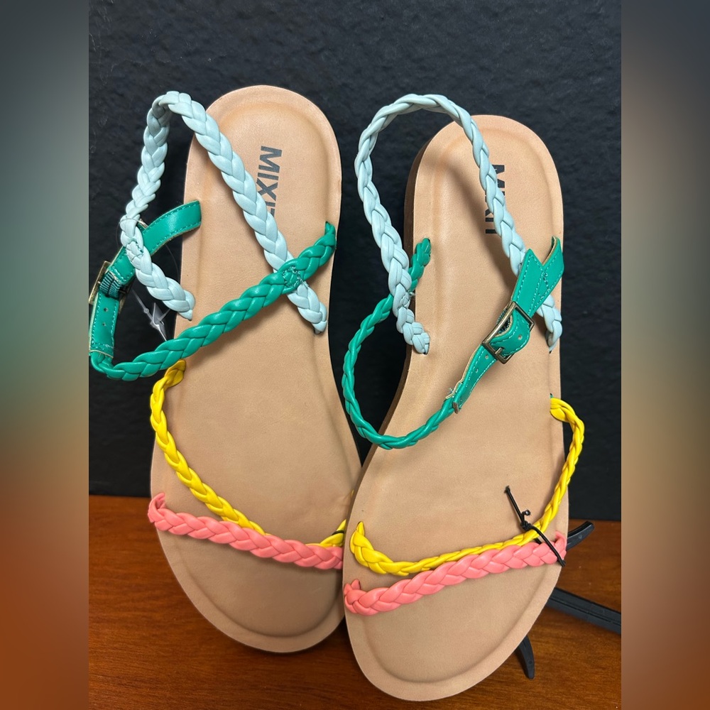 NWT Mix-it Multi color sandals coral, yellow, pink strappy braided Toms Kira